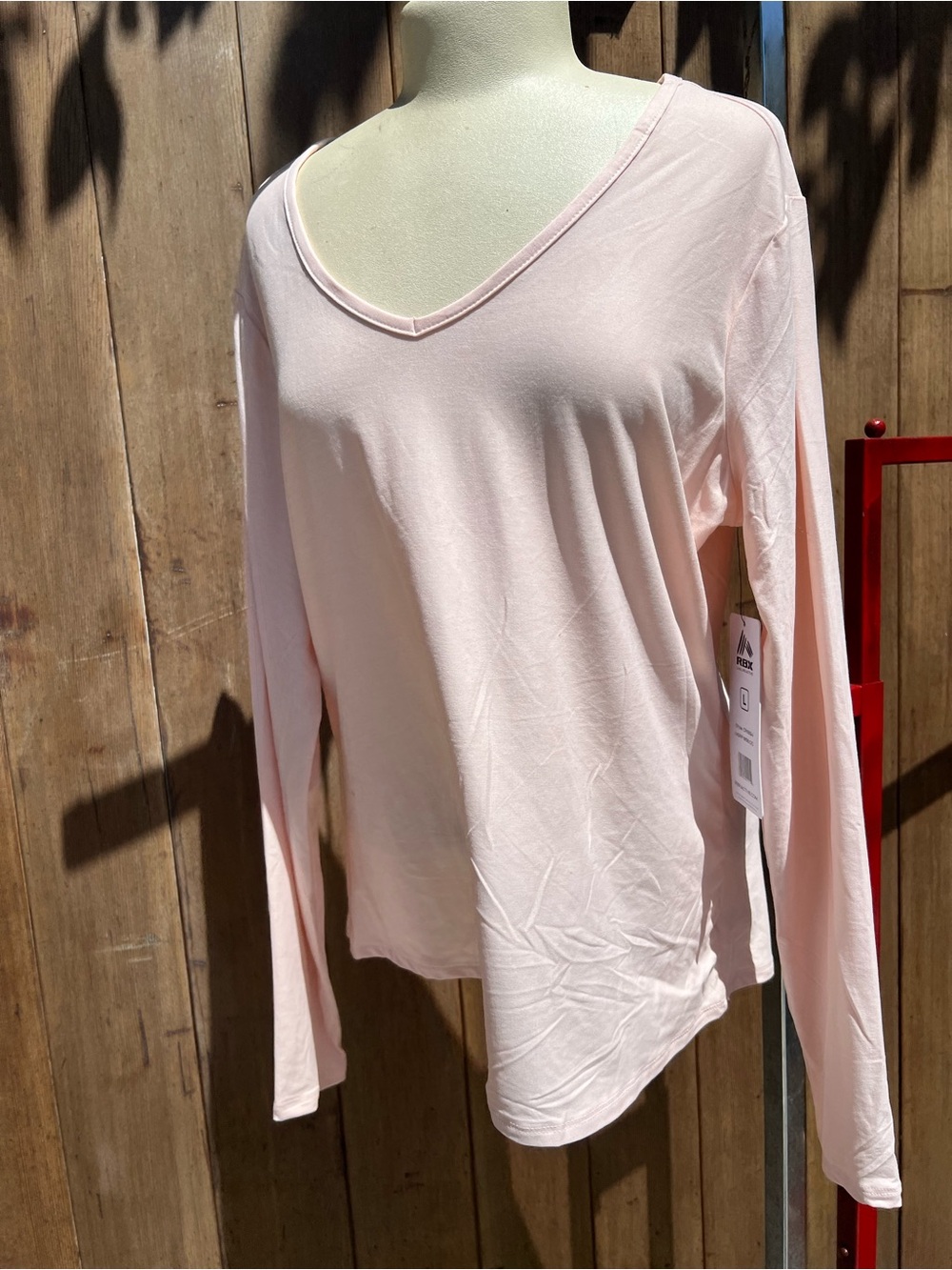 RBX Women's Light Pink V-Neck Long Sleeve Top size large brand new